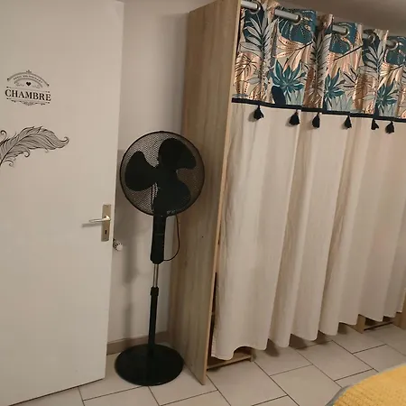 Le Jardin Des Mazades - T3 Terrasse & Parking Gratuit - Animaux Ok Apartmán