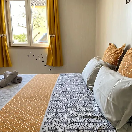Apartmán Le Jardin Des Mazades - T3 Terrasse & Parking Gratuit - Animaux Ok Champcevinel